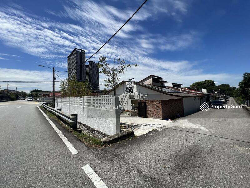 Untuk Dijual - 1.5 Storey Corner Lot Terrace Seapark PJ
