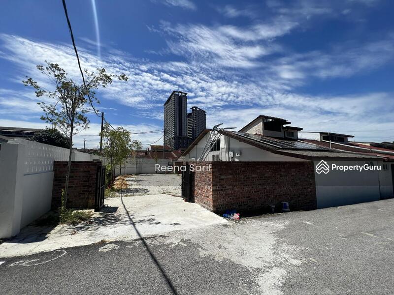 Untuk Dijual - 1.5 Storey Corner Lot Terrace Seapark PJ