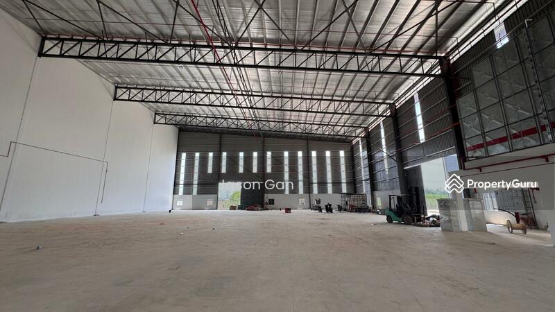 Untuk Disewa - SHAH ALAM, BUKIT KEMUNING, FREEHOLD BRAND NEW FACTORY
