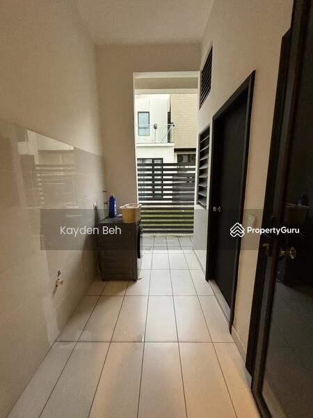 For Sale - AVIRA Medini Iskandar