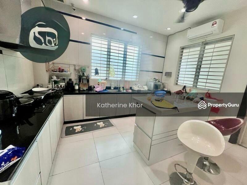 For Sale - 2sty Commercial semi-D at jln mount erskine tanjung tokong near gurney fettes pak