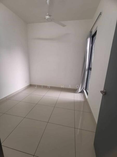 For Rent - Fortune Centra