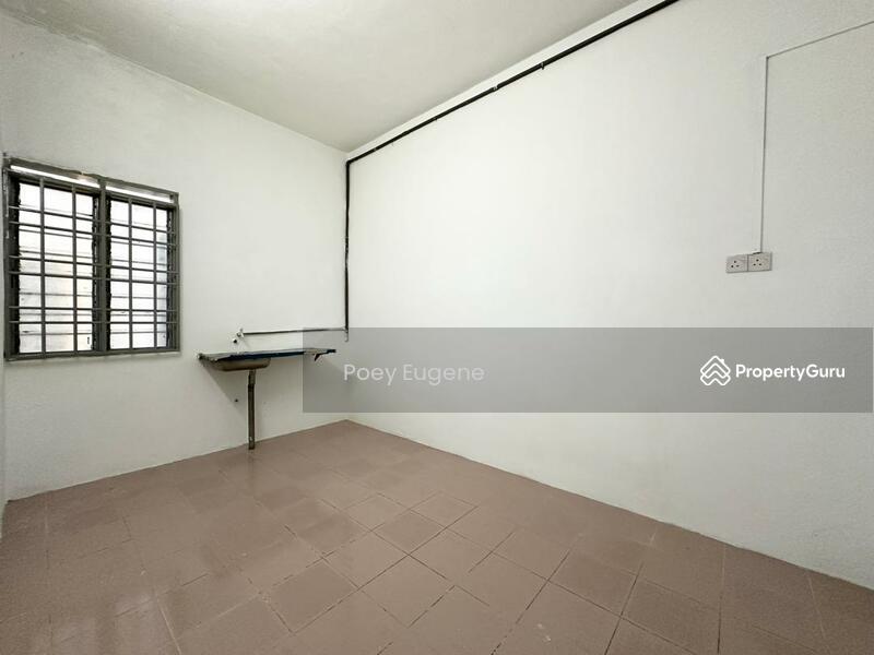 For Rent - Paya Terubong 2 Storey Terrace Unfurnished Basic Fittings Ayer Itam Paya Terubong Penang