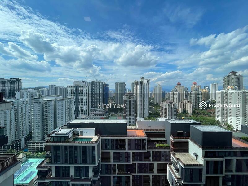 For Rent - Arcoris SOHO