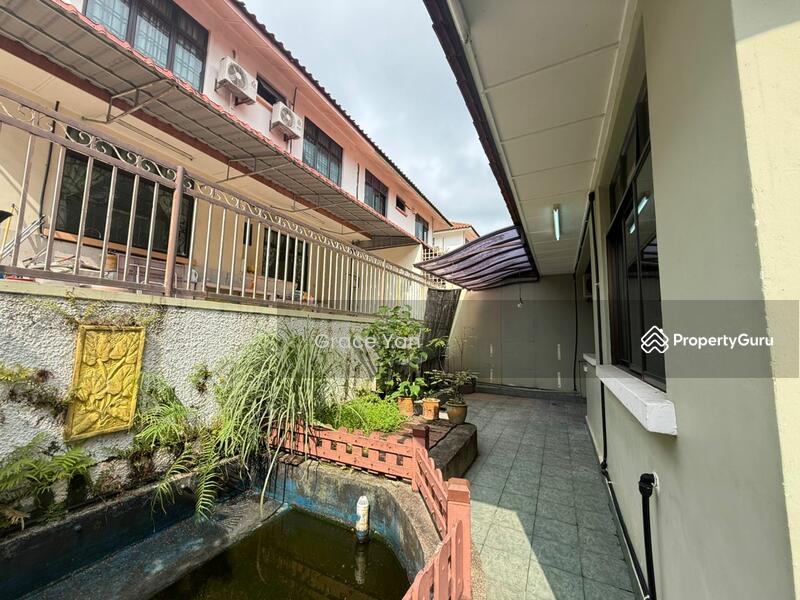 Untuk Dijual - Semi-D House Taman Perling@JB