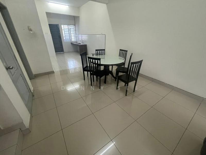 2-storey Terraced House for Rent in Bandar Indahpura (Kulai) - Danny See - Interior - PropertyGuru.com.my