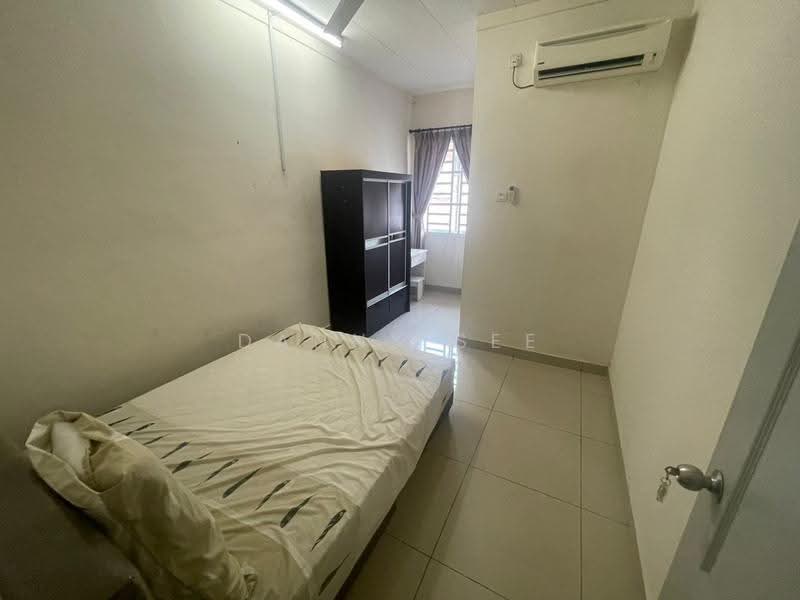 2-storey Terraced House for Rent in Bandar Indahpura (Kulai) - Danny See - Bedroom - PropertyGuru.com.my