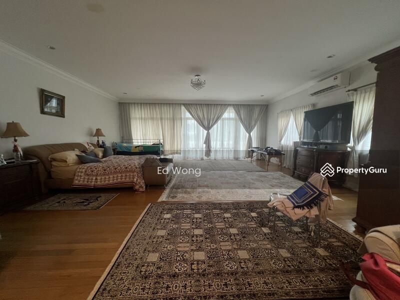 For Sale - Sri hartamas 2-storey Bungalow