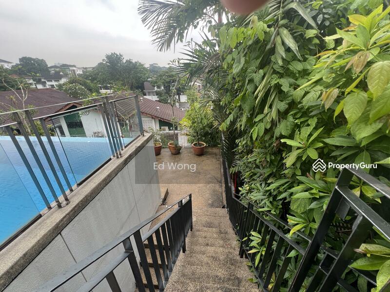 For Sale - Sri hartamas 2-storey Bungalow
