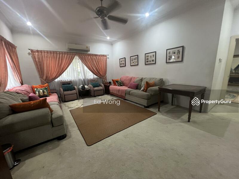 For Sale - Sri hartamas 2-storey Bungalow
