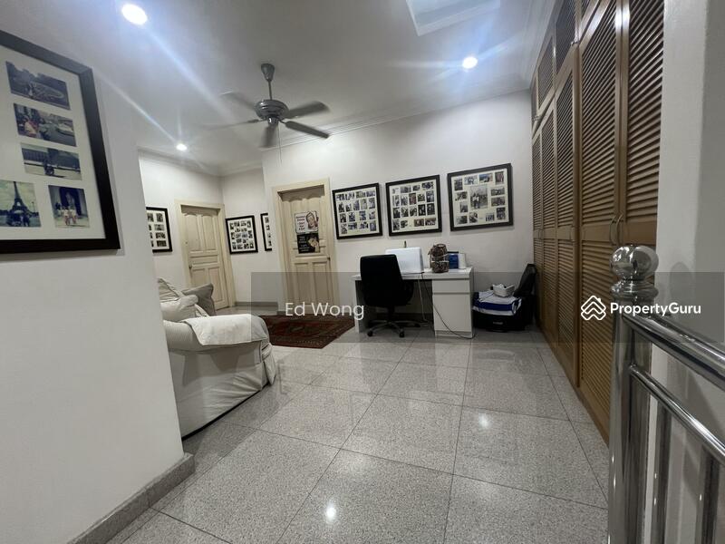 For Sale - Sri hartamas 2-storey Bungalow