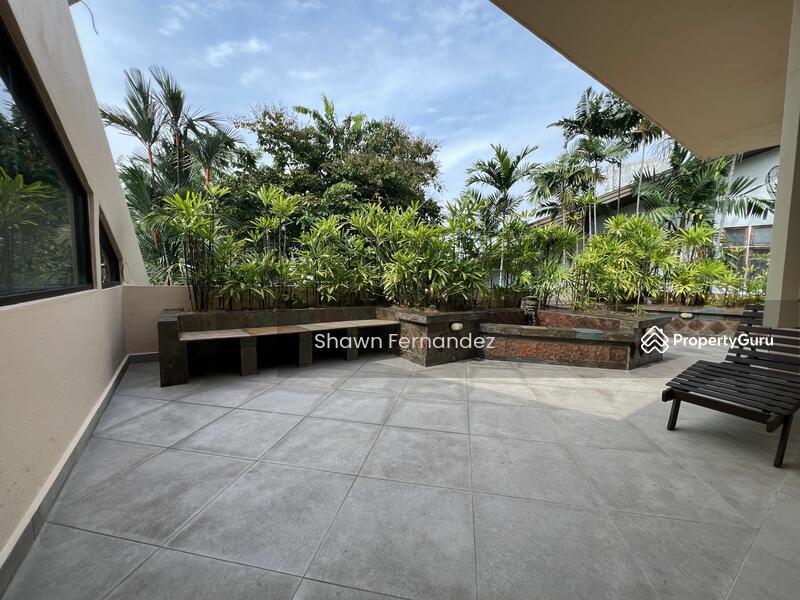 Top Floor Balcony areas