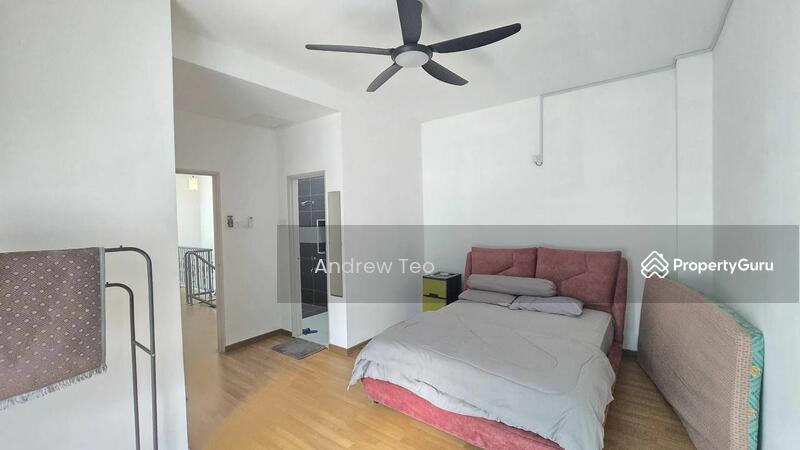 For Sale - Kempa Height Kempas Heights