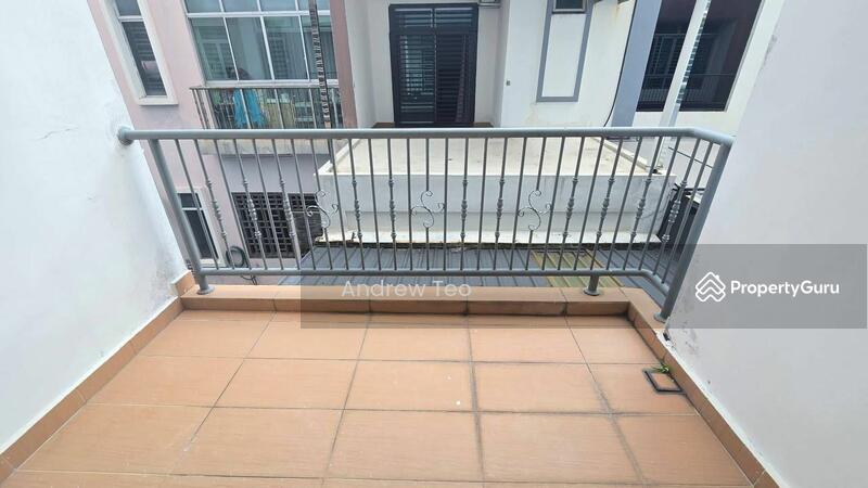 For Sale - Kempa Height Kempas Heights