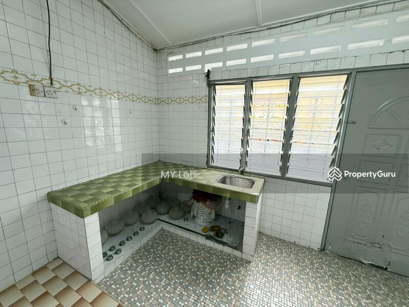For Sale - 22x70 Taman Rakyat Yulek Cheras