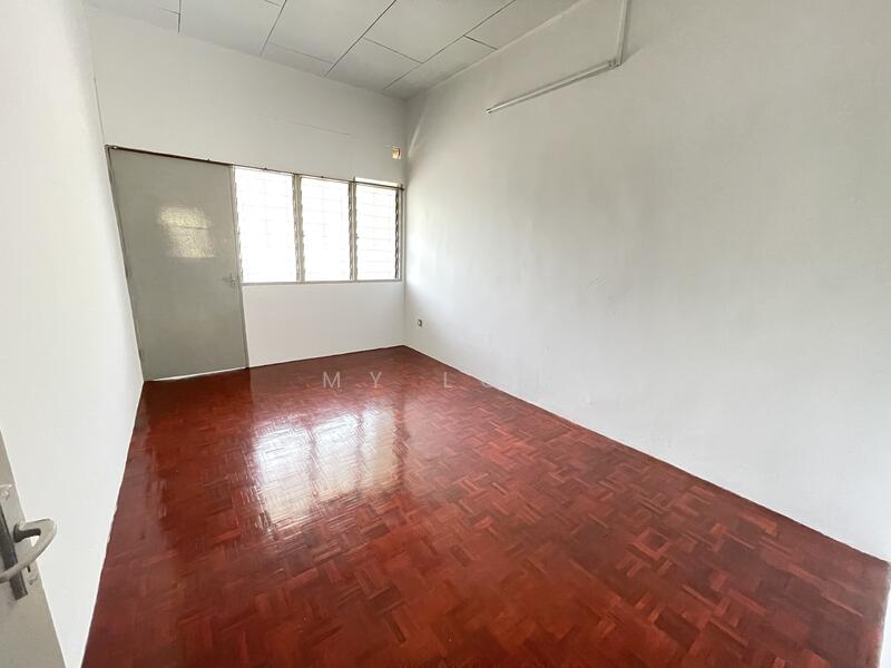 For Sale - 22x70 Taman Rakyat Yulek Cheras