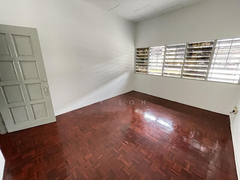 For Sale - 22x70 Taman Rakyat Yulek Cheras