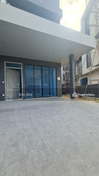 For Sale - Corner Superlink,Last unit available 3sty Corner,6beds Generation Homes,Sunway beside