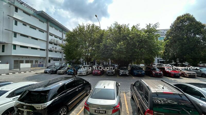 For Sale - 4sty, Potential ROI 4.8%, Hot Area, Desa Sri Hartamas
