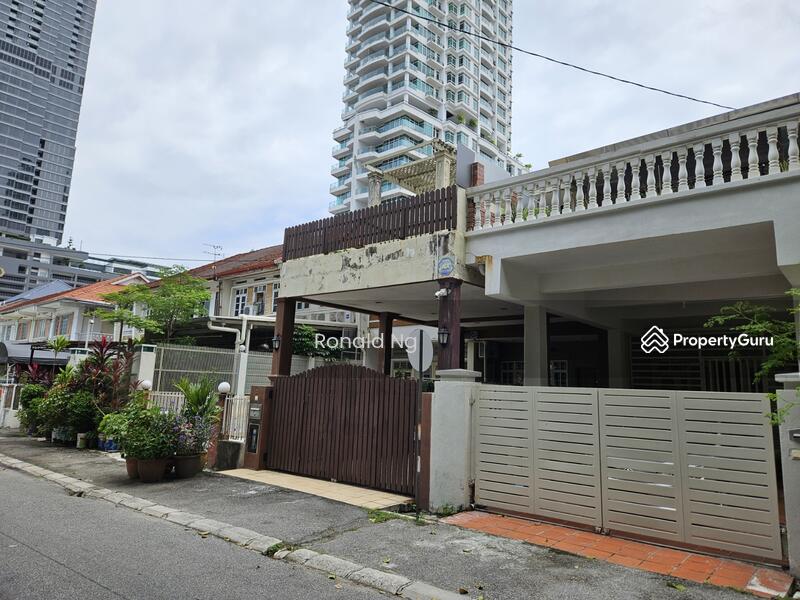 For Sale - 2 Storey Terrace Corner Kelawai Gurney