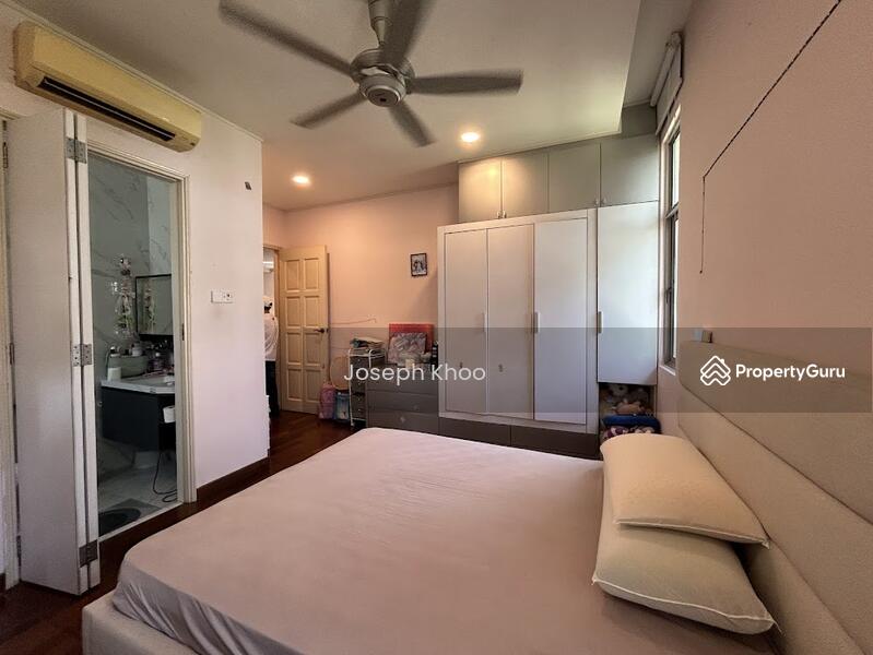 For Sale - Sri Suria