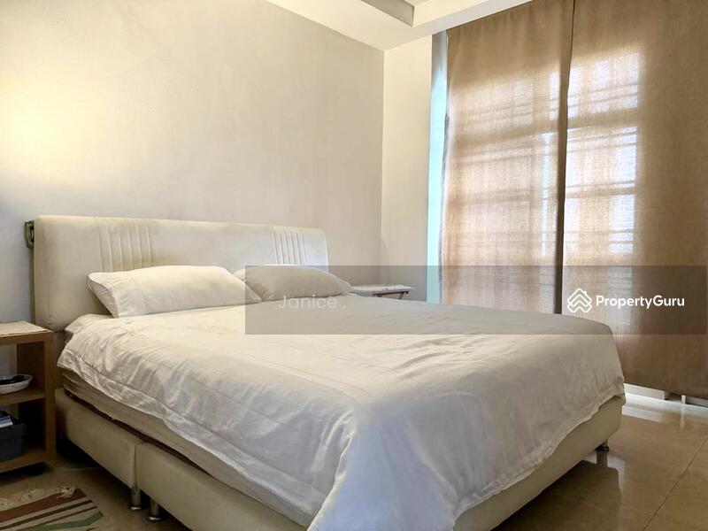Untuk Dijual - The Straits View Condominium
