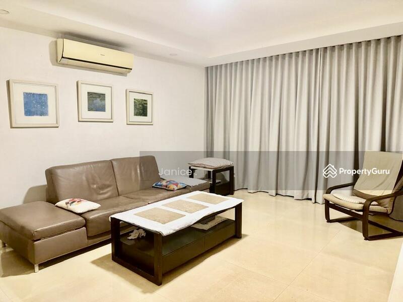 Untuk Dijual - The Straits View Condominium