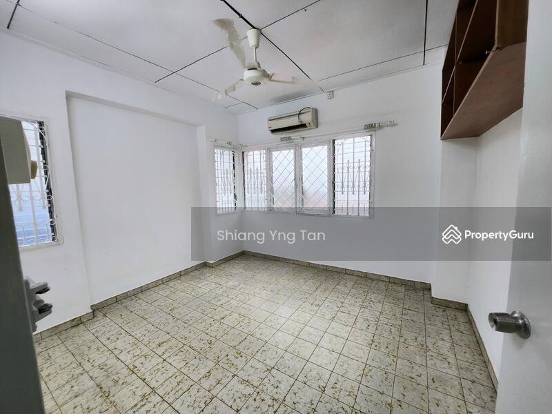 For Sale - Jalan Merah @ Taman Pelangi, Johor Bahru, Double Storey SEMI-D House for SALE
