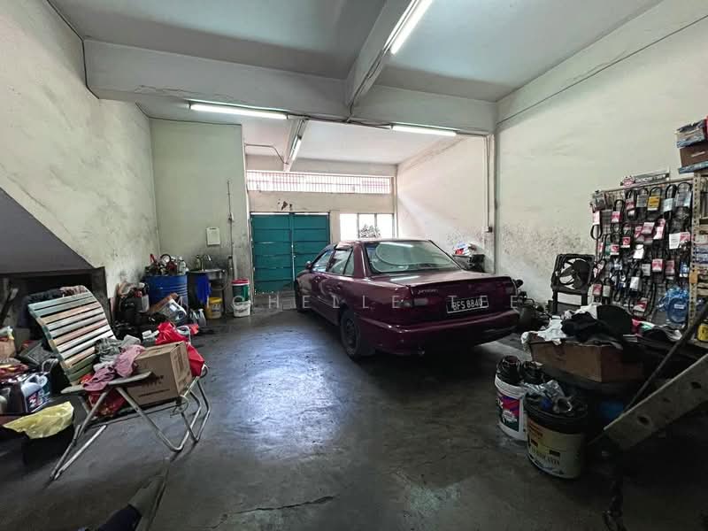 For Sale - 2 Storey Shop Lot @ Jalan Raya Timur, Klang For Sale