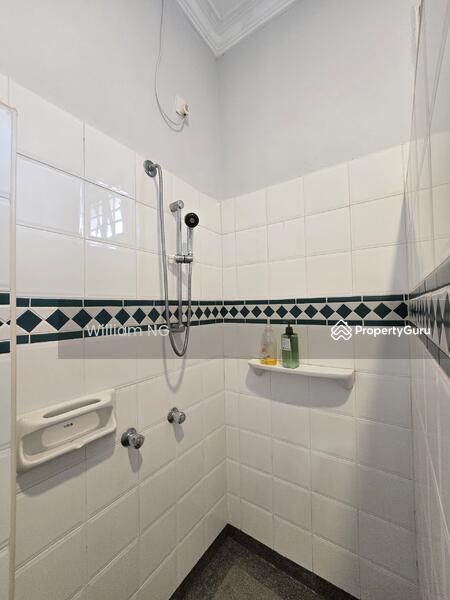 For Rent - Taman Molek