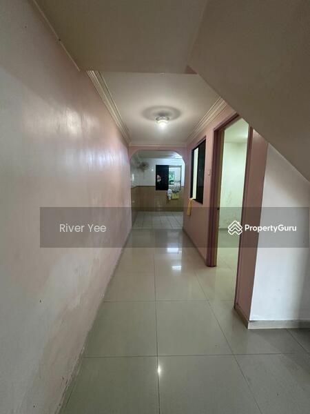 Untuk Dijual - 2-storey Terrace House at Taman Castlefield