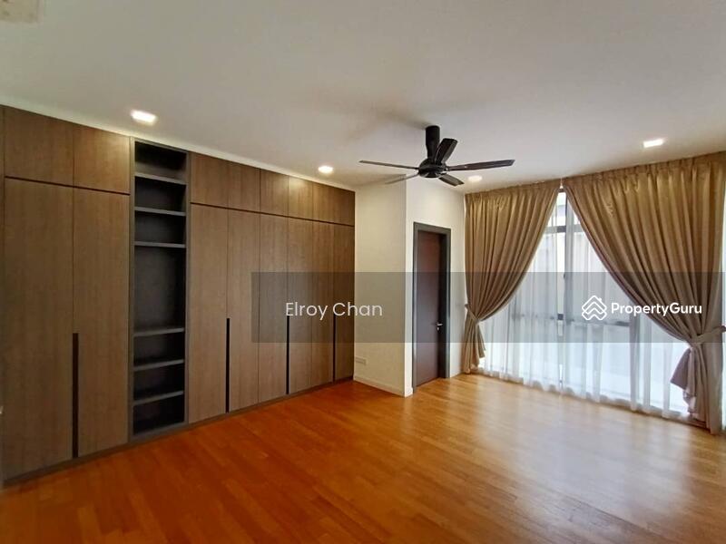 For Sale - Noble Park Grand Pool Villas East Ledang