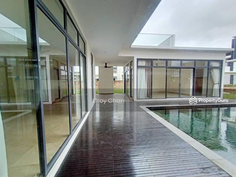 For Sale - Noble Park Grand Pool Villas East Ledang