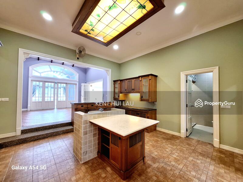 Untuk Dijual - Taman Equine