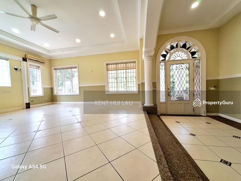 Untuk Dijual - Taman Equine