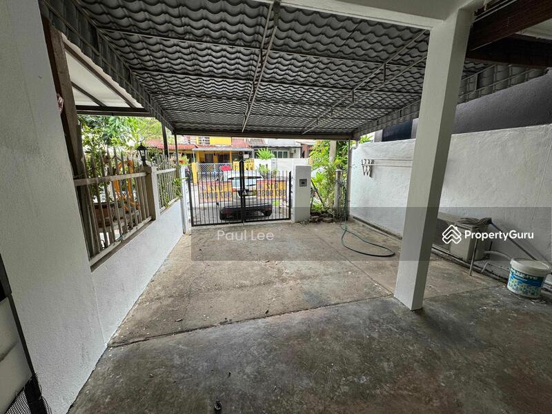 For Rent - 2-storey Terrace House at SS19