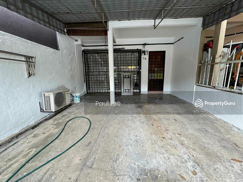 For Rent - 2-storey Terrace House at SS19