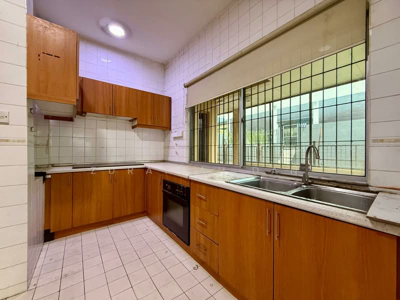 2-storey Terraced House for Sale in Taman Setiawangsa (Setiawangsa) - Zuraidah Dan - Kitchen - PropertyGuru.com.my