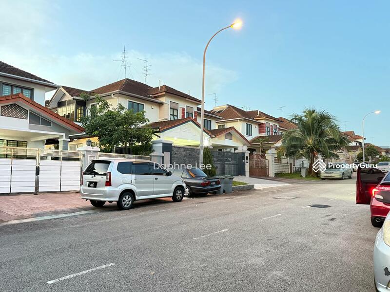 For Sale - Taman Mount Austin