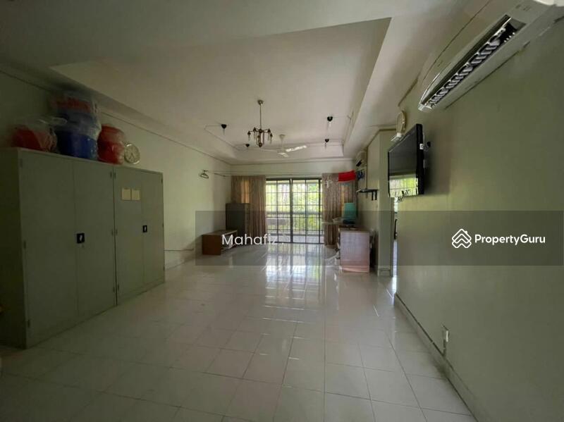 For Sale - Country Heights