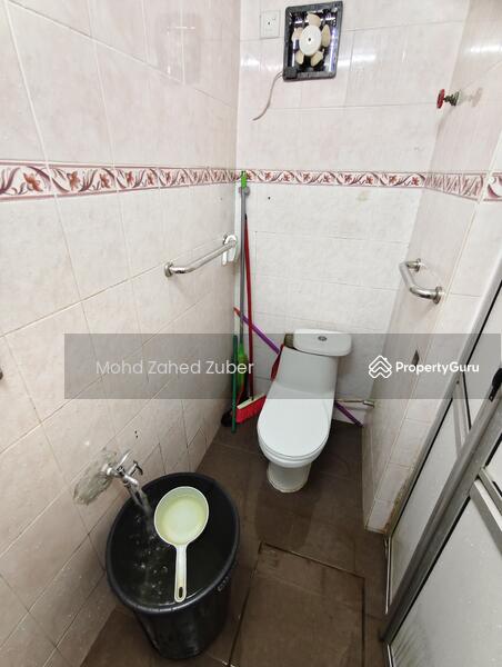 Untuk Dijual - End lot Single Storey Taman Salak Jaya Salak Selatan KL