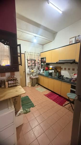 2-storey Terraced House for Sale in Bandar Tun Hussein Onn (Cheras) - Bryan Cho - Kitchen - PropertyGuru.com.my