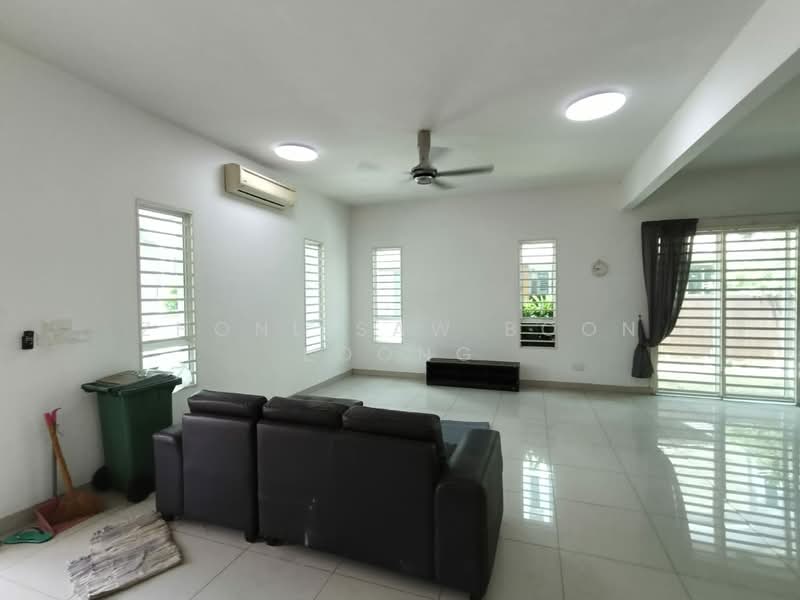 Semi-Detached House for Sale in Bayan Lepas Industrial Park (Bayan Lepas) - Zhonl Saw Boon Loong - Living Room - PropertyGuru.com.my