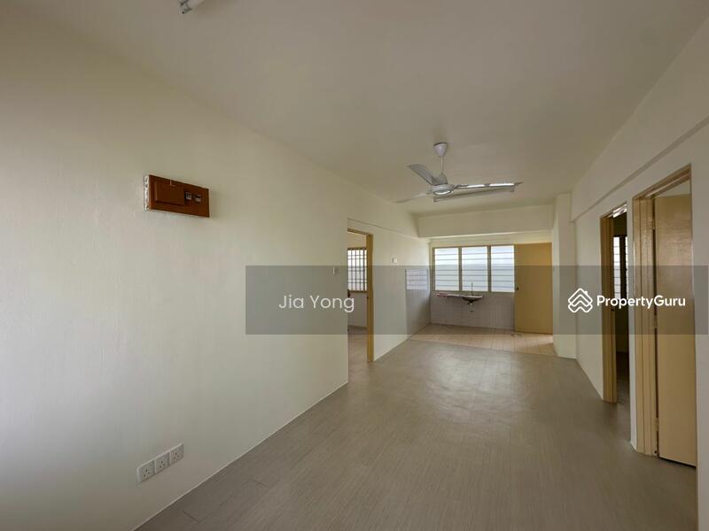 Untuk Dijual - Taman Yew Lean