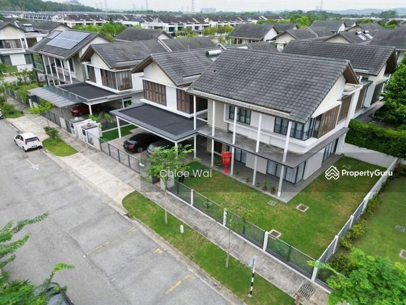 For Sale - Bungalow at Seksyen U16