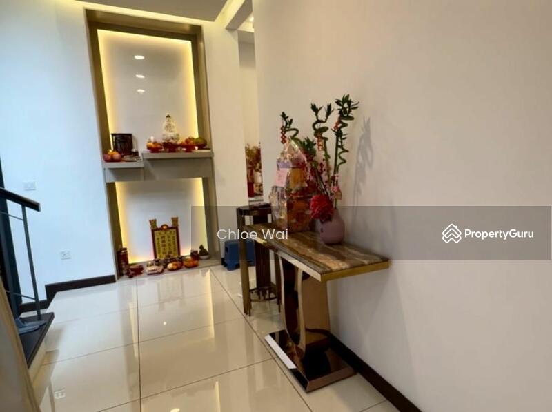 For Sale - Bungalow at Seksyen U16
