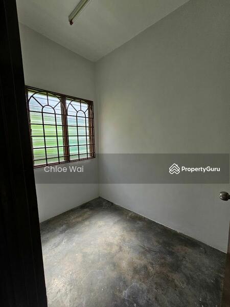 Untuk Dijual - 2-storey Terrace House at Usj 1