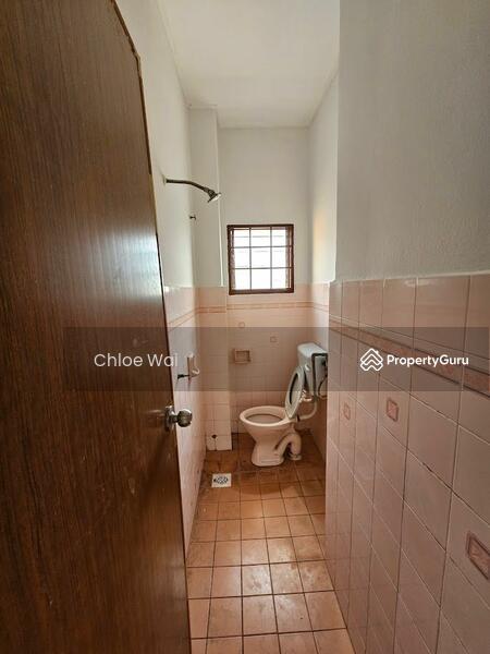 Untuk Dijual - 2-storey Terrace House at Usj 1