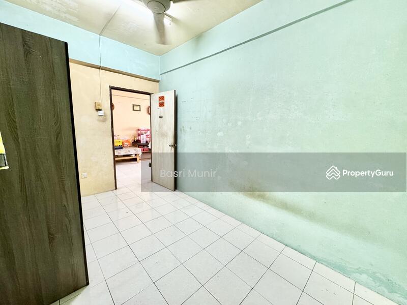 For Sale - Taman Sinaran