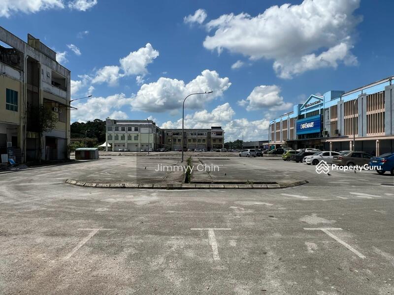 Untuk Dijual - Shop at Kota Samarahan